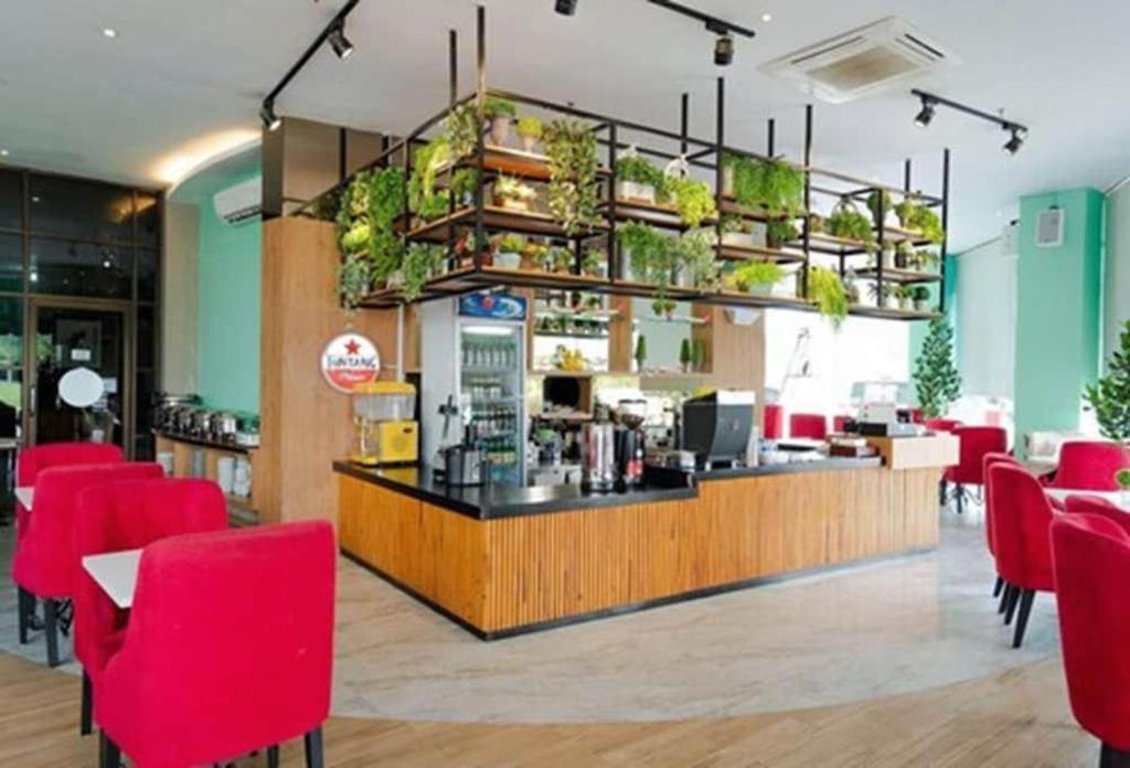 The Crew Hotel Kualanamu International Airport Medan Exterior photo