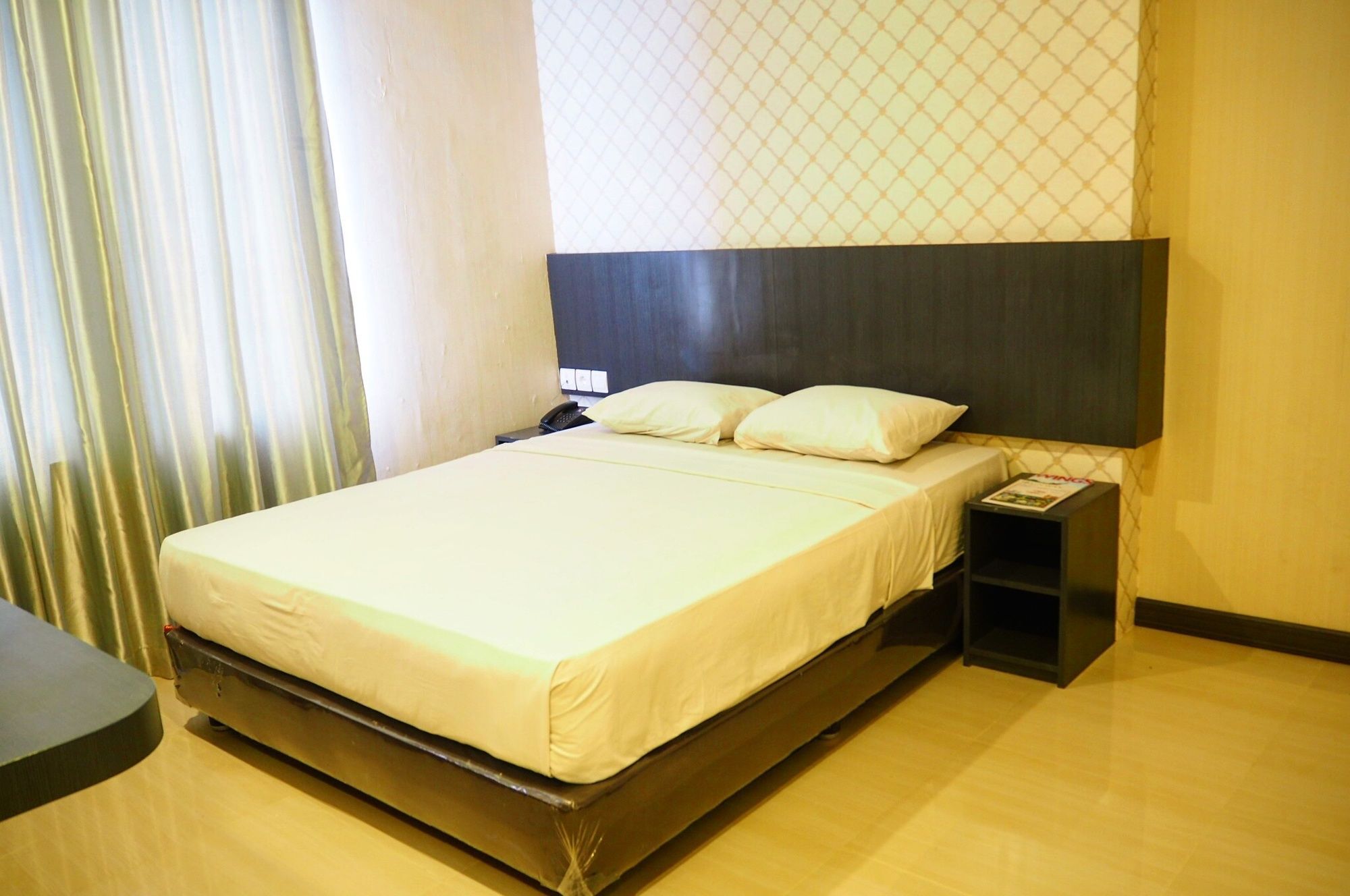 The Crew Hotel Kualanamu International Airport Medan Exterior photo
